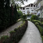 студия 310 и 312 на първа линия Chernomorets