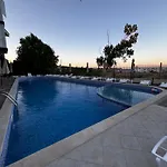 Apartment студия 310 и 312 на първа линия Chernomorets