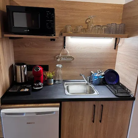 студио 310 на първа линия Apartment Chernomorets