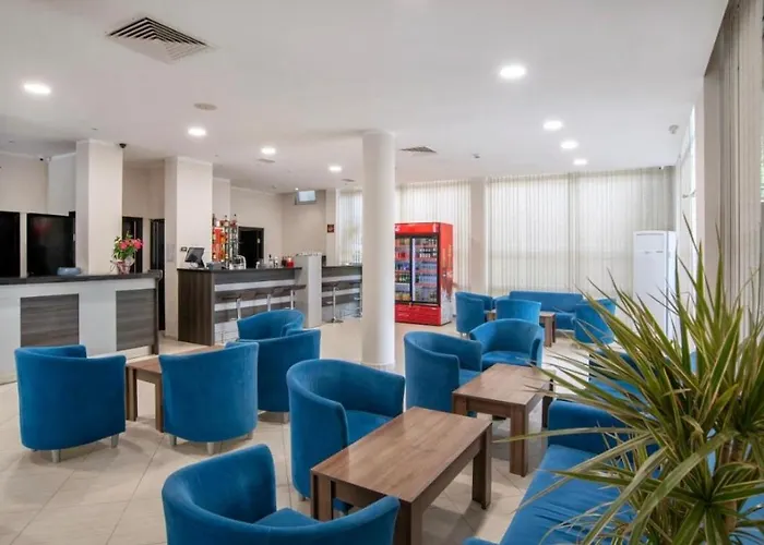 студия 310 и 312 на първа линия * Tchernomorets